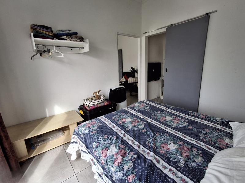 4 Bedroom Property for Sale in Lampiesbaai Western Cape